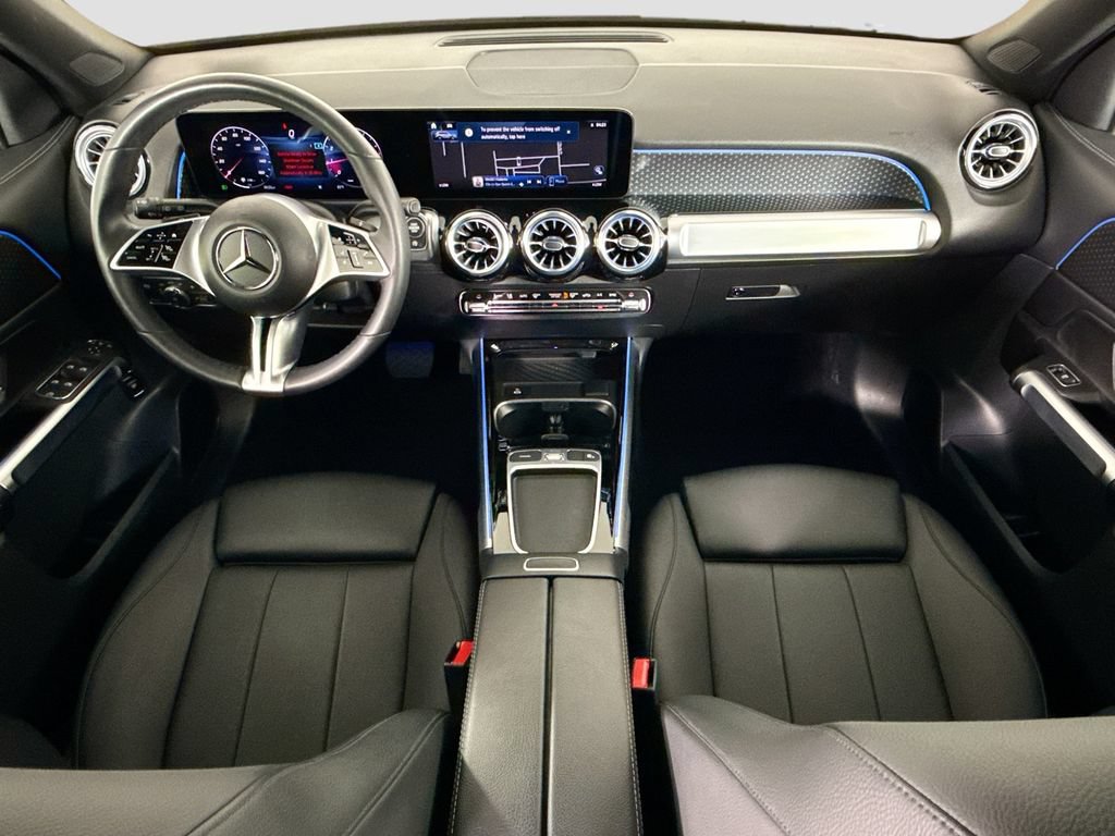Certified 2025 Mercedes-Benz GLB 250 4MATIC image 13