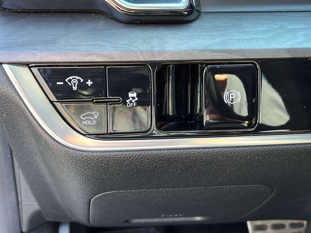 Used 2024 Kia Sportage X-Pro Prestige AWD/4WD image 18