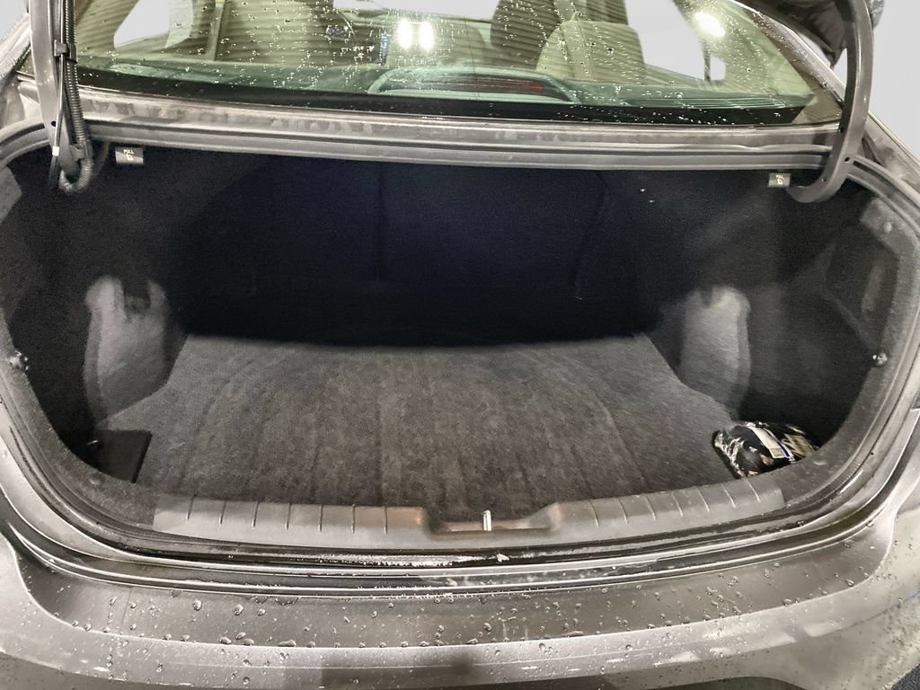 Used 2019 Hyundai Elantra Value Edition FWD image 34