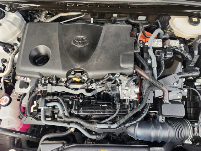 Certified 2025 Toyota Camry SE AWD/4WD image 32