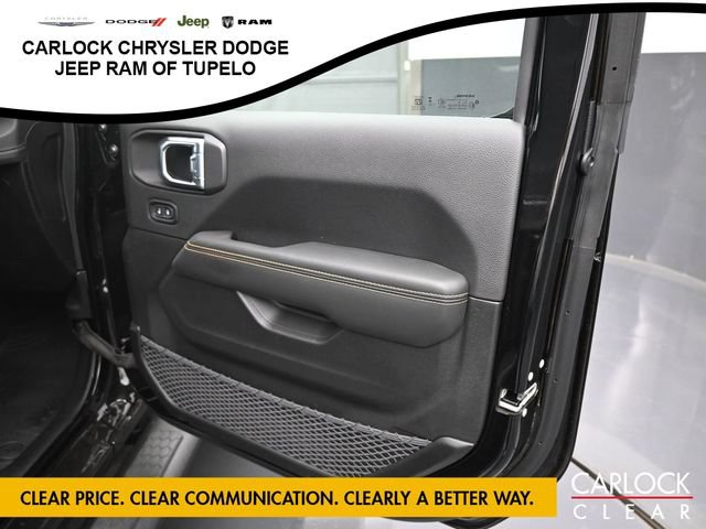 New 2026 Jeep Wrangler Unlimited Sahara w/ Safety Group AWD/4WD image 39