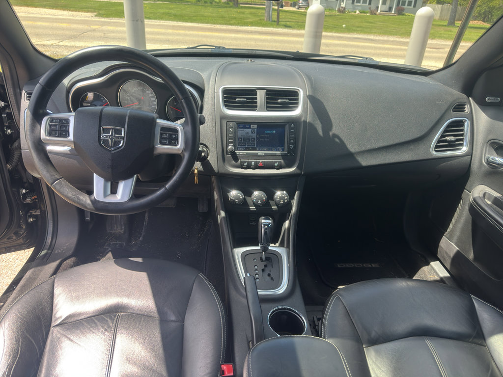 Used 2011 Dodge Avenger Lux FWD image 7