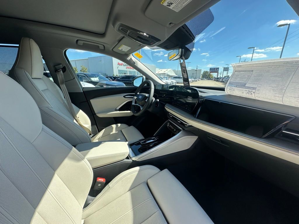 New 2025 Audi Q5 Premium Plus image 31