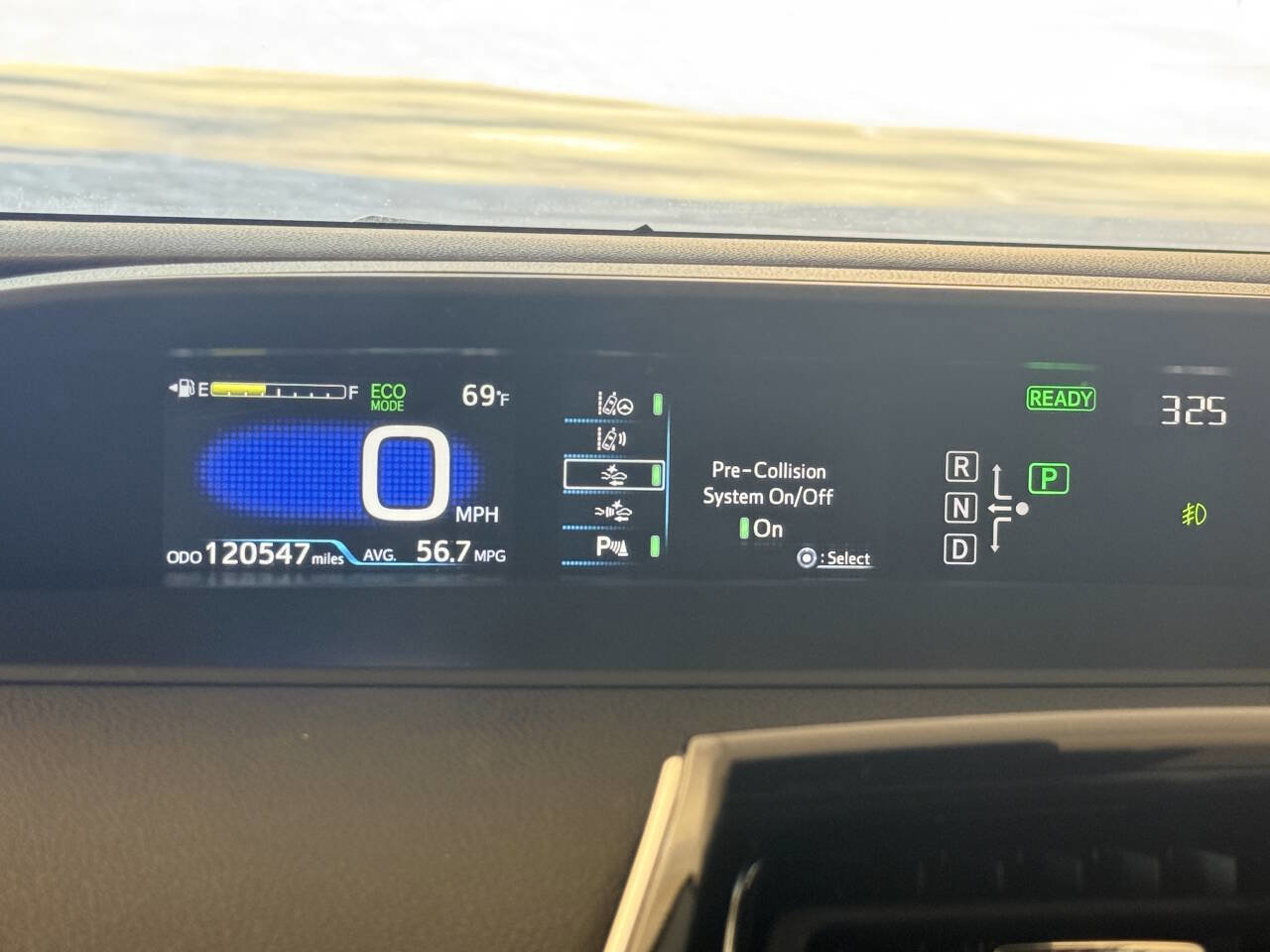 Used 2017 Toyota Prius Four Touring w/ Premium Convenience Package image 19