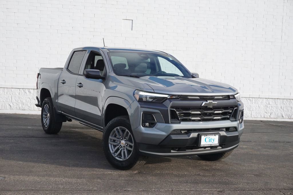 New 2026 Chevrolet Colorado LT image 2
