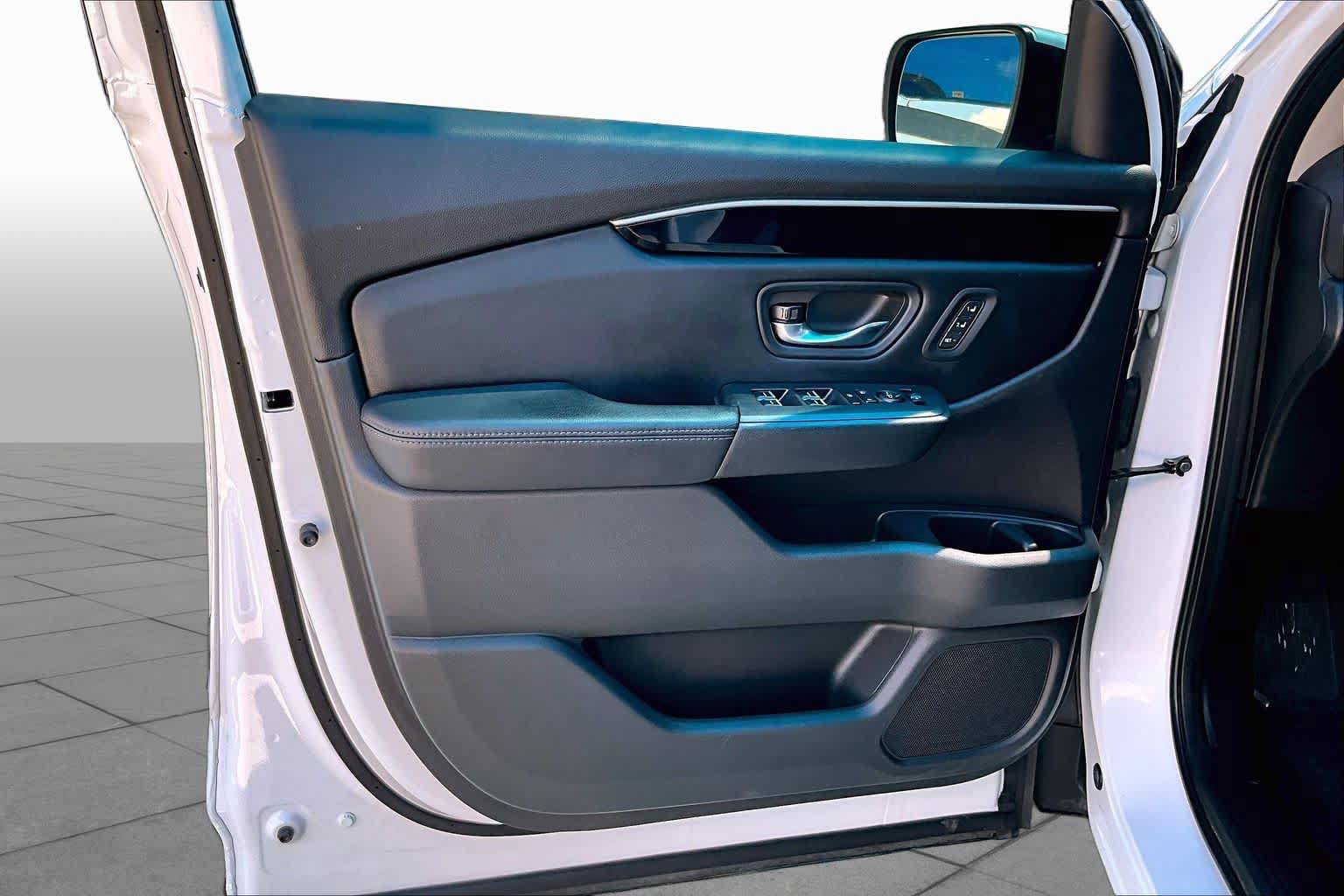 Used 2024 Honda Pilot Touring image 21