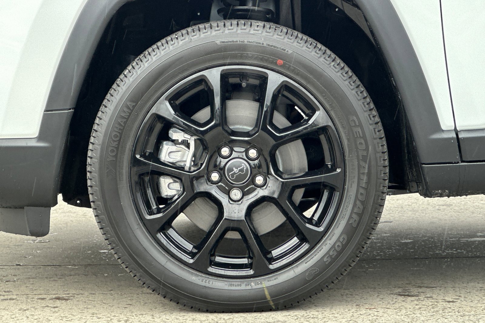 New 2026 Jeep Compass Latitude image 26