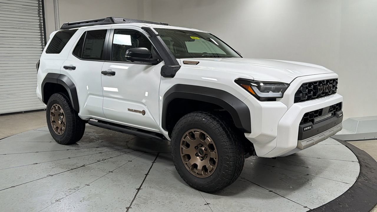 New 2026 Toyota 4Runner Trailhunter image 3