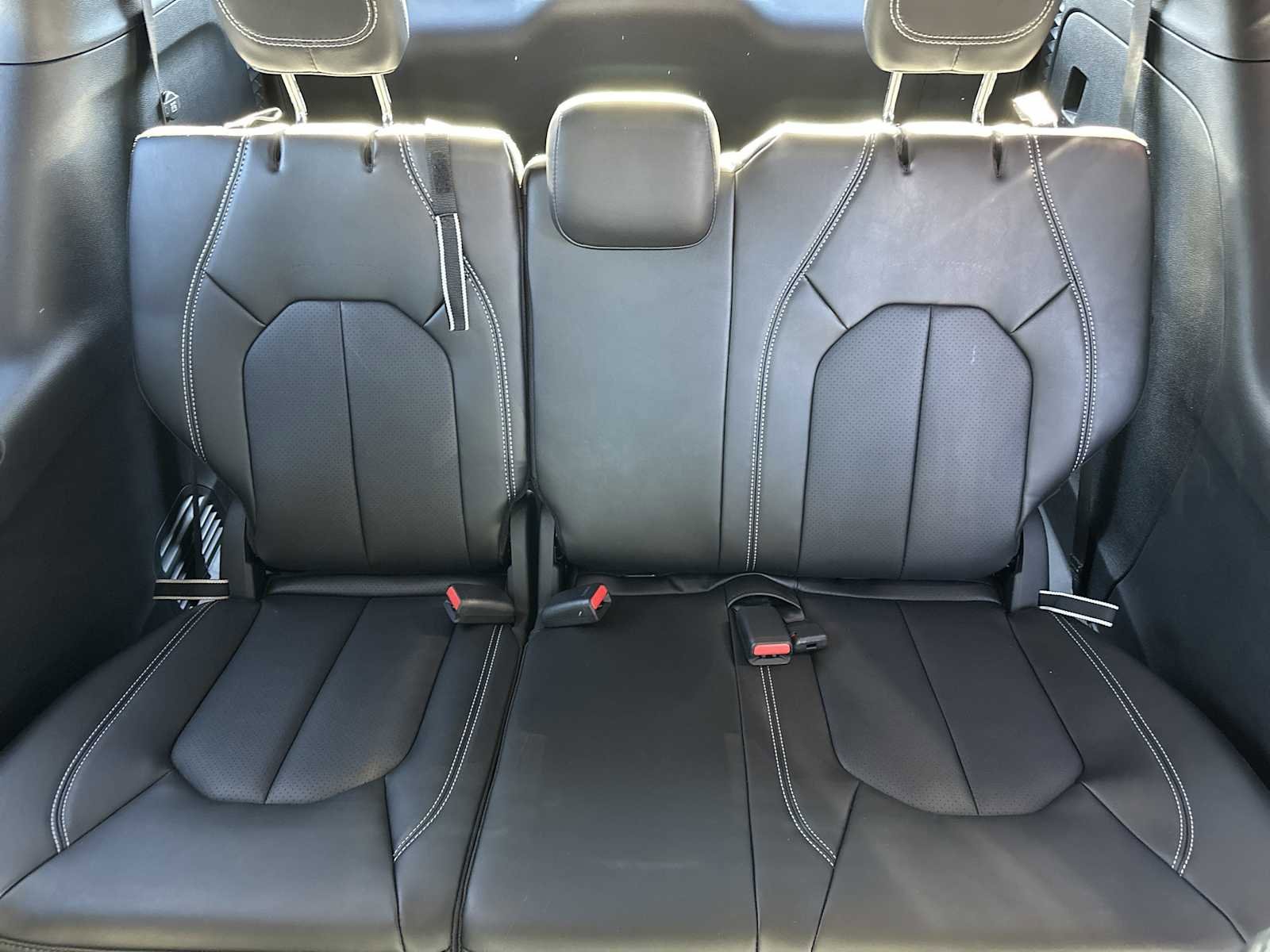 New 2026 Chrysler Pacifica Select FWD image 21