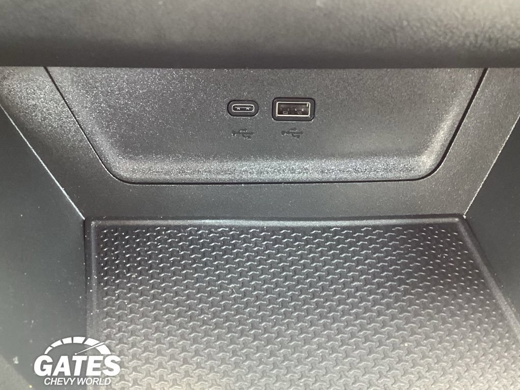 Used 2026 Chevrolet Equinox LT FWD image 19
