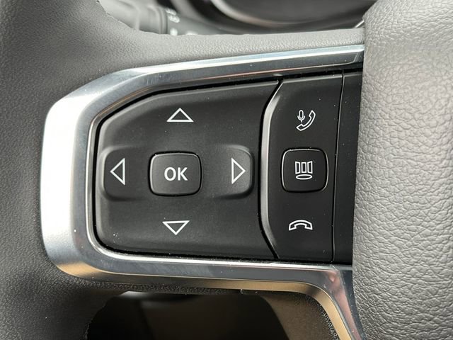 Used 2025 RAM 3500 Laramie AWD/4WD image 31