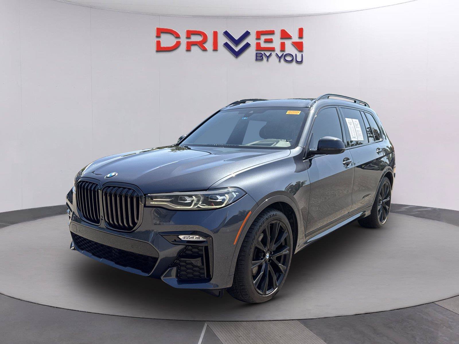 Used 2022 BMW X7 xDrive40i w/ M Sport Package AWD/4WD image 7