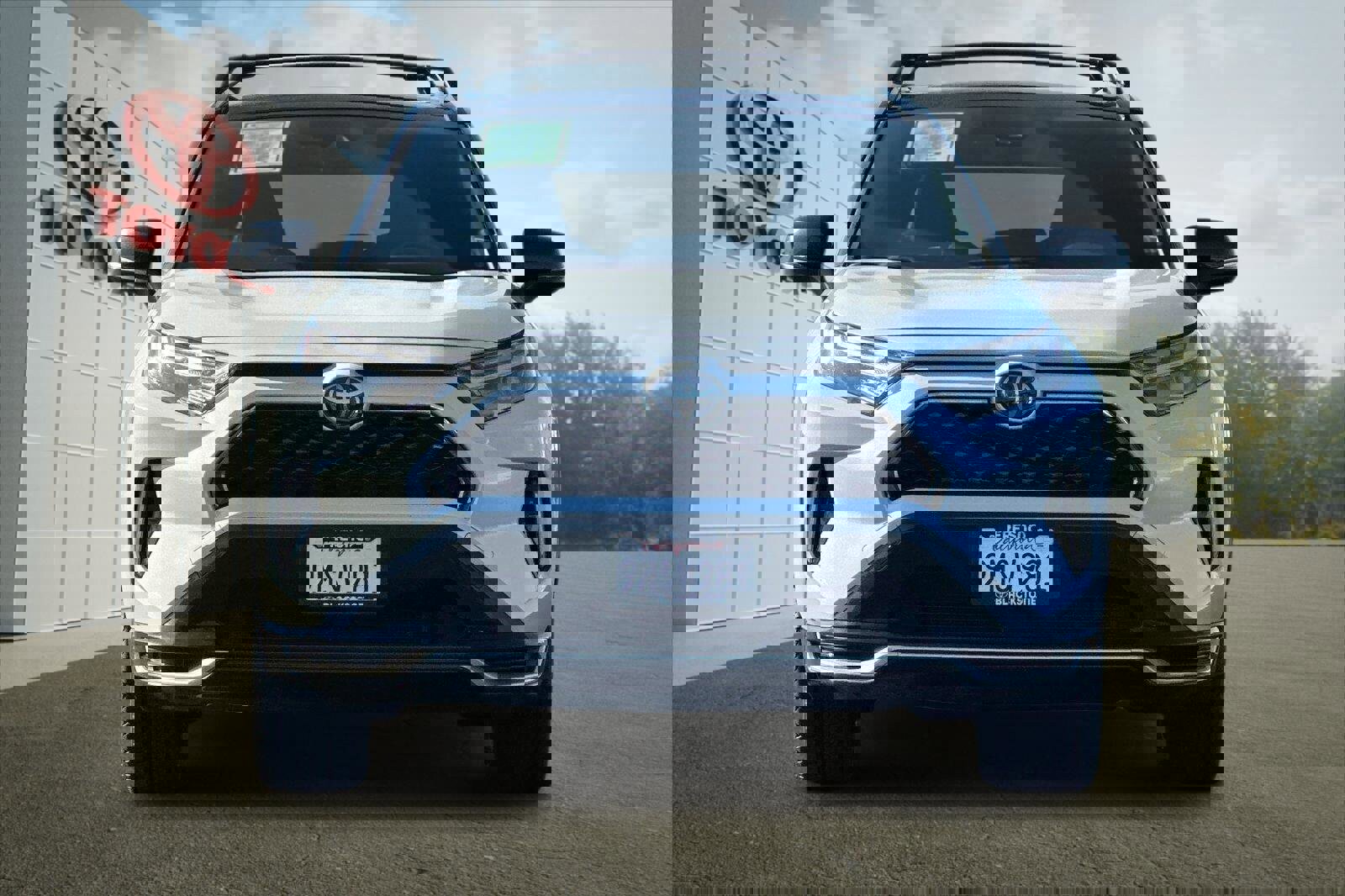 Certified 2024 Toyota RAV4 XSE w/ Weather Package image 8