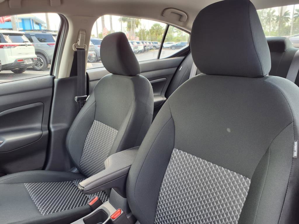 Certified 2024 Nissan Versa S w/ Trunk Package image 18