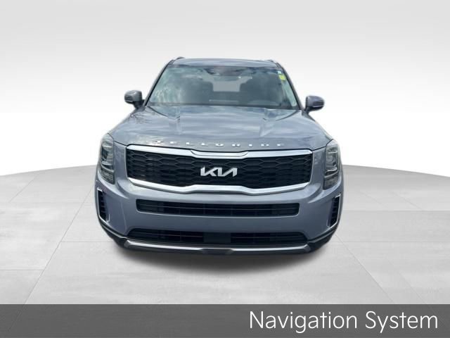 Used 2022 Kia Telluride S AWD/4WD image 2