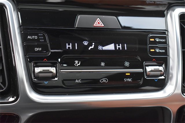 Certified 2022 Kia Sorento SX Prestige w/ Rust Color Package image 33
