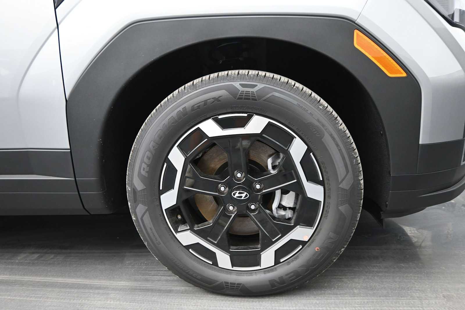 New 2026 Hyundai Santa Fe SE FWD image 10