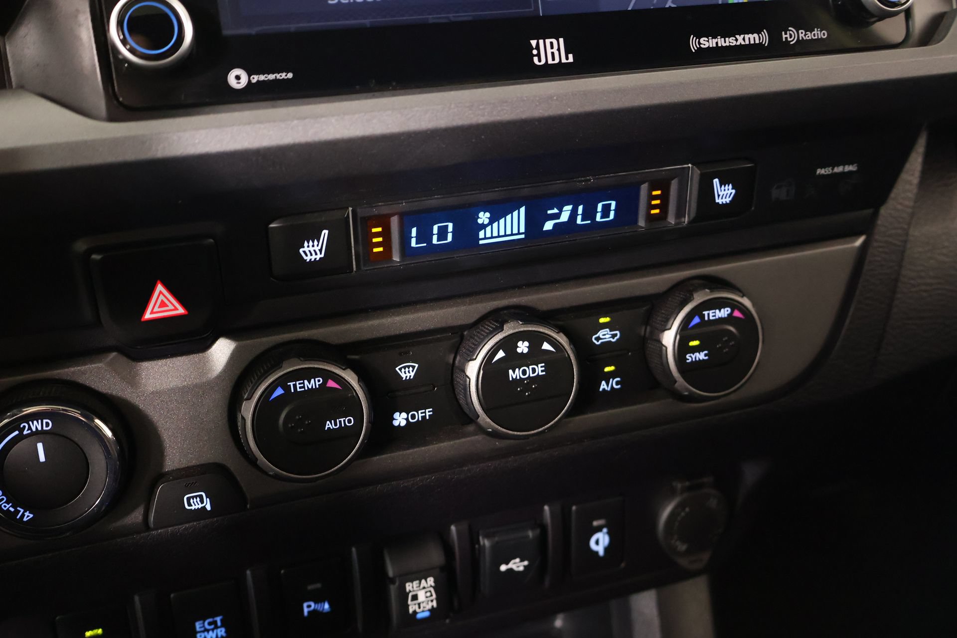 Used 2022 Toyota Tacoma TRD Pro AWD/4WD image 7