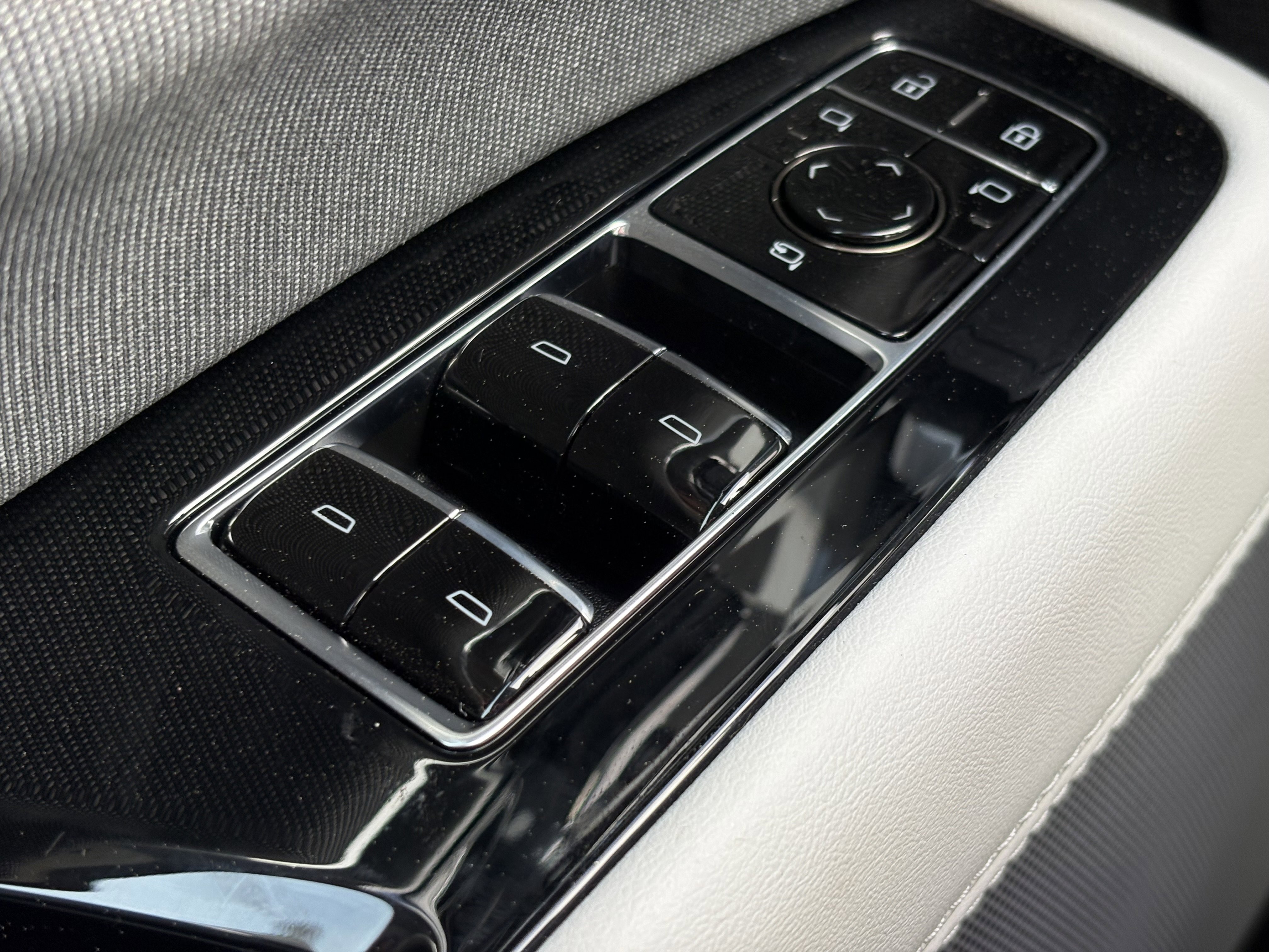 New 2026 Cadillac Escalade IQ Sport 1 w/ LPO, Floor Liner Package image 36