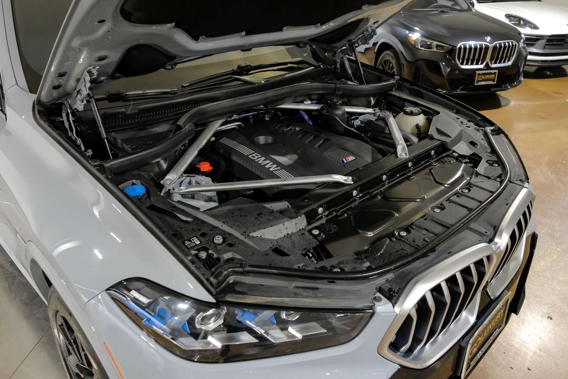 Used 2025 BMW X6 xDrive40i w/ Climate Comfort Package AWD/4WD image 54