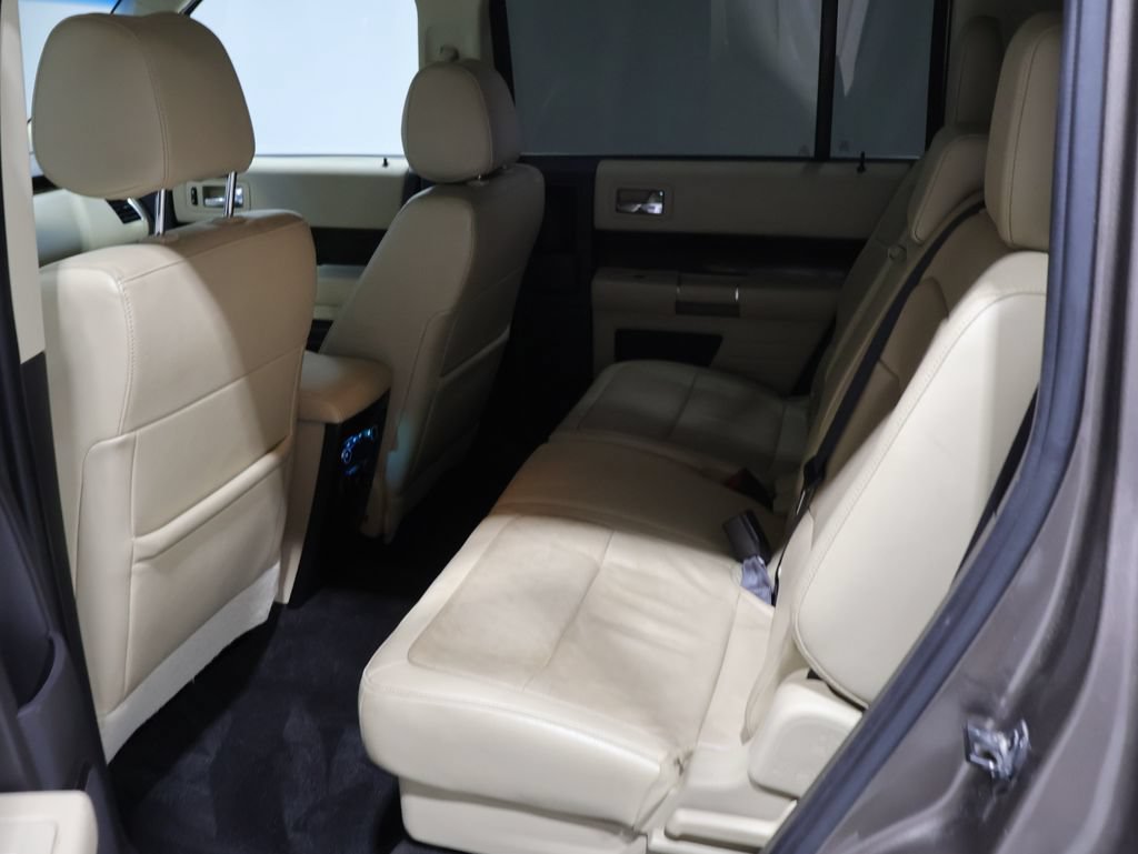 Used 2019 Ford Flex Limited w/ Equipment Group 303A AWD/4WD image 18
