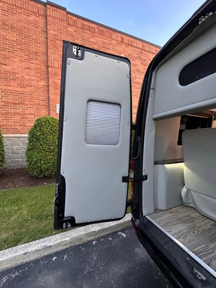 Used 2015 Mercedes-Benz Sprinter 2500 w/ Active Safety Plus Package image 14
