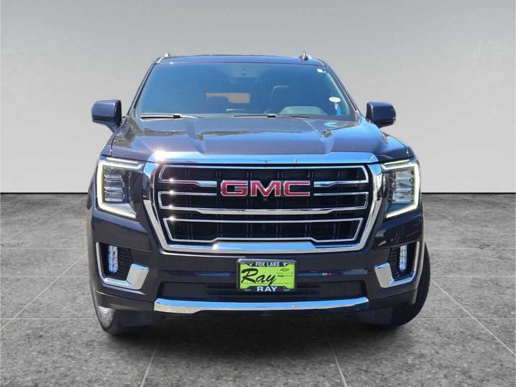 Certified 2023 GMC Yukon XL SLT w/ SLT Premium Package AWD/4WD image 2
