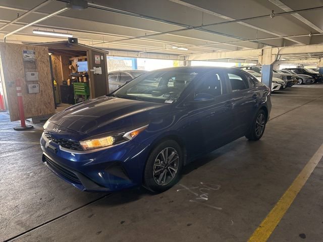 Used 2023 Kia Forte LXS w/ LXS Technology Package image 2