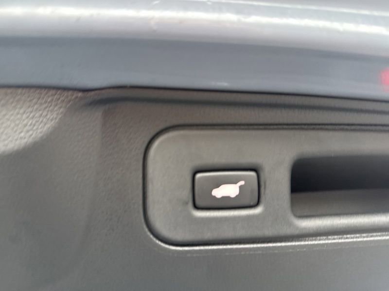 Used 2023 Honda Passport EX-L image 11