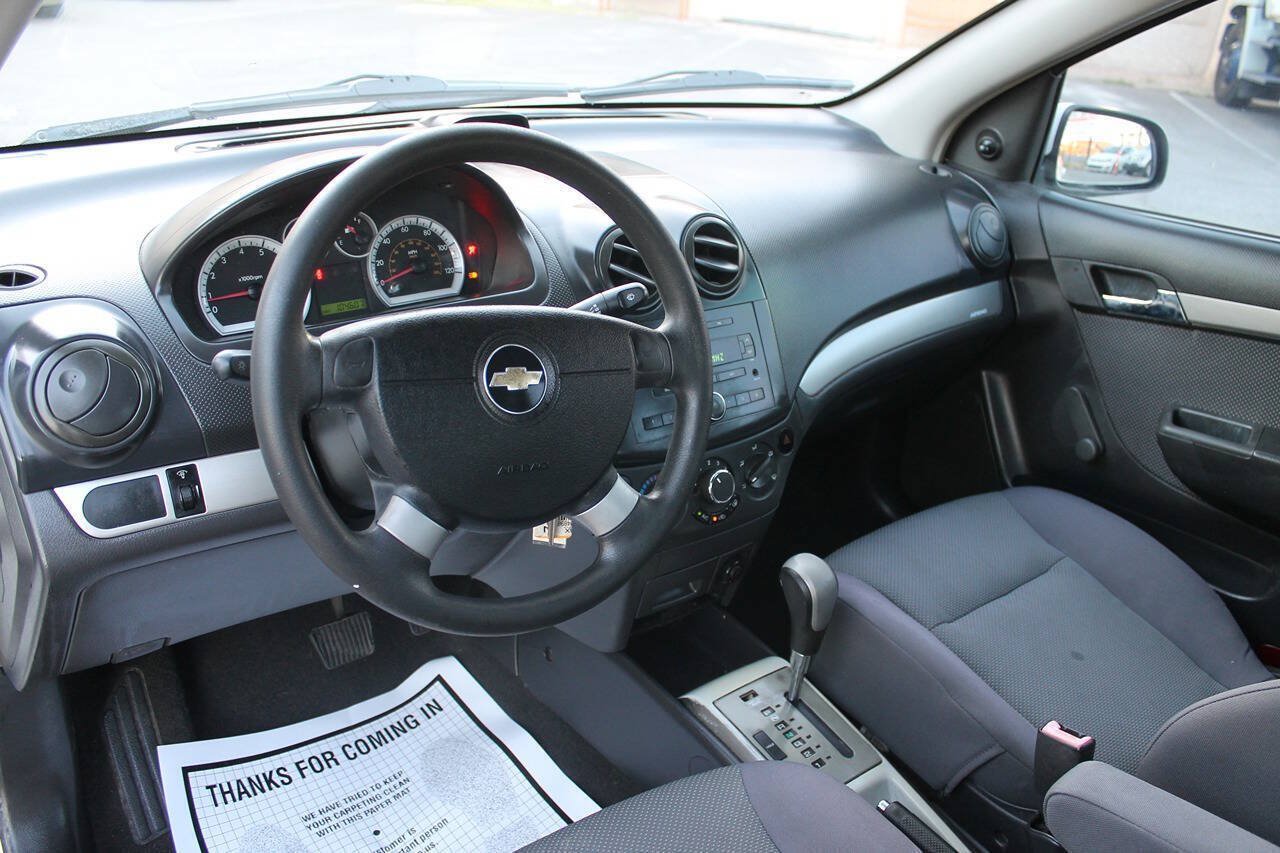 Used 2007 Chevrolet Aveo LS FWD image 22