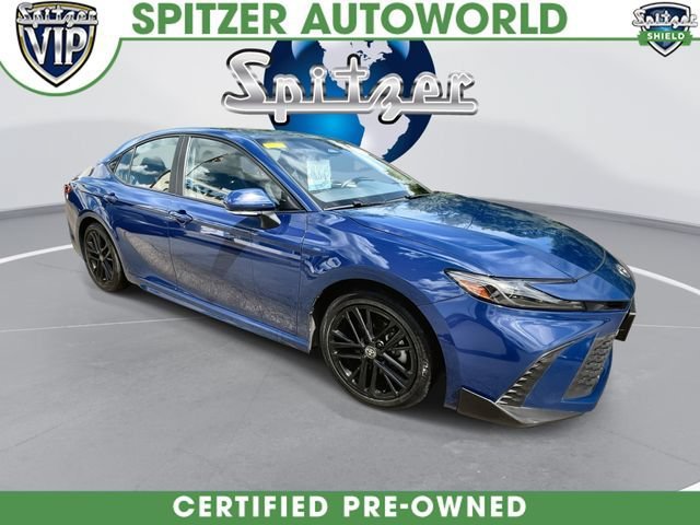 Used 2025 Toyota Camry SE