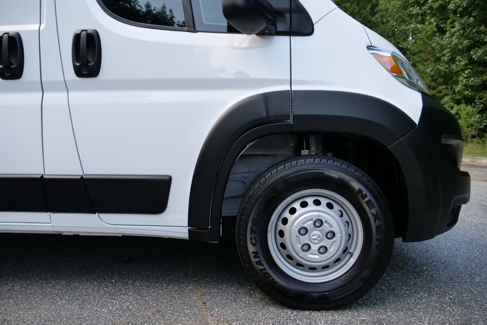 Used 2024 RAM ProMaster 2500 FWD image 31