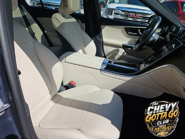 Used 2024 Mercedes-Benz C 300 4MATIC Sedan image 31