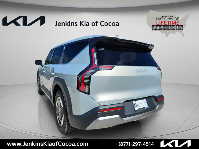 New 2026 Kia EV9 Light RWD image 6