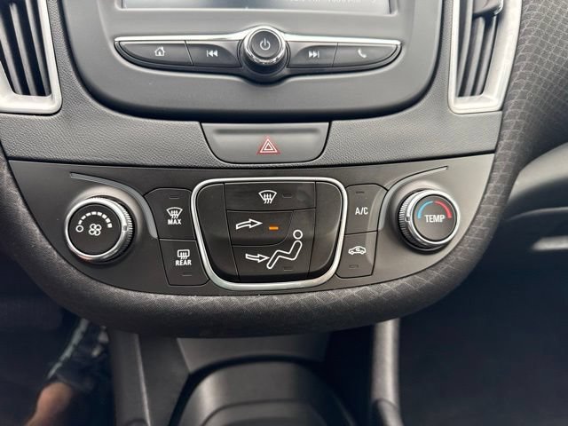 Used 2018 Chevrolet Malibu LS FWD image 19