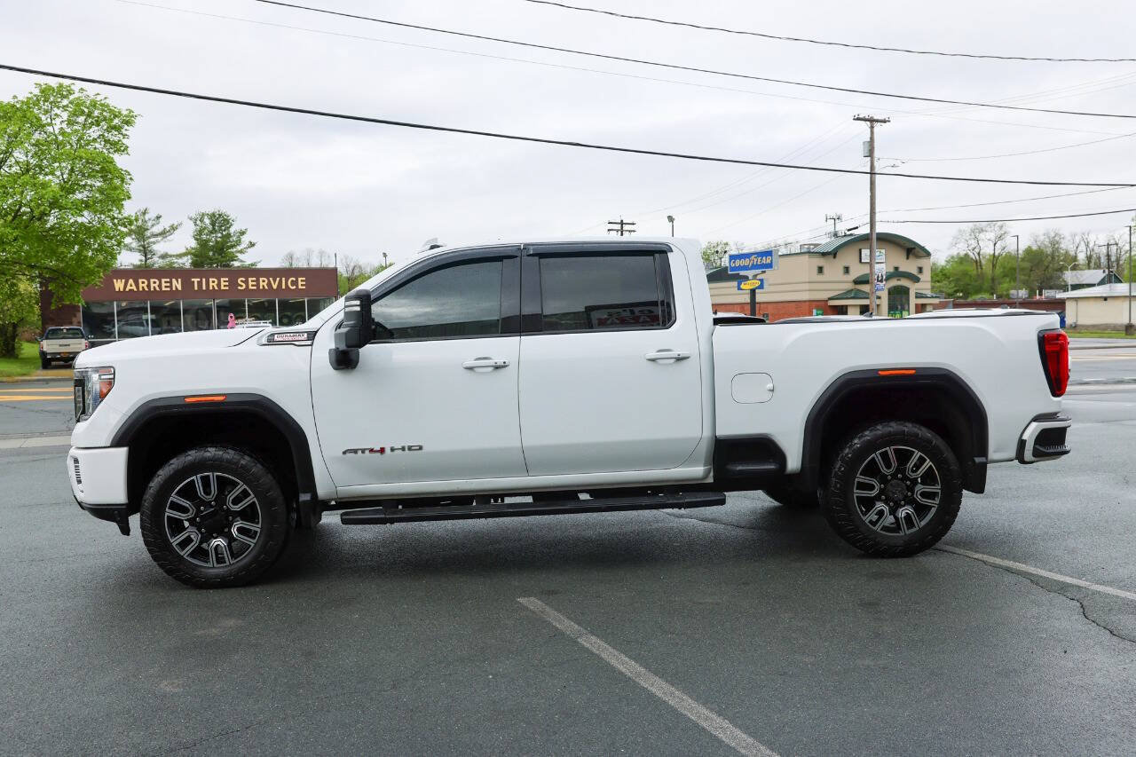 Used 2020 GMC Sierra 2500 AT4 w/ AT4 Premium Package AWD/4WD image 7