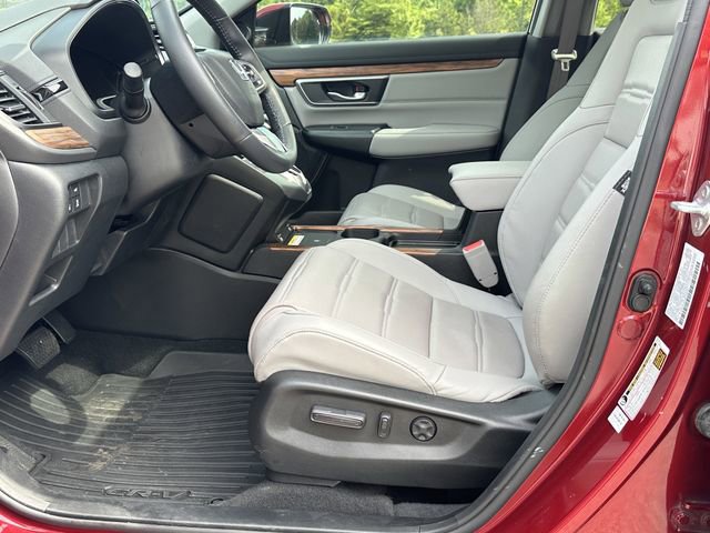 Used 2022 Honda CR-V Touring image 11