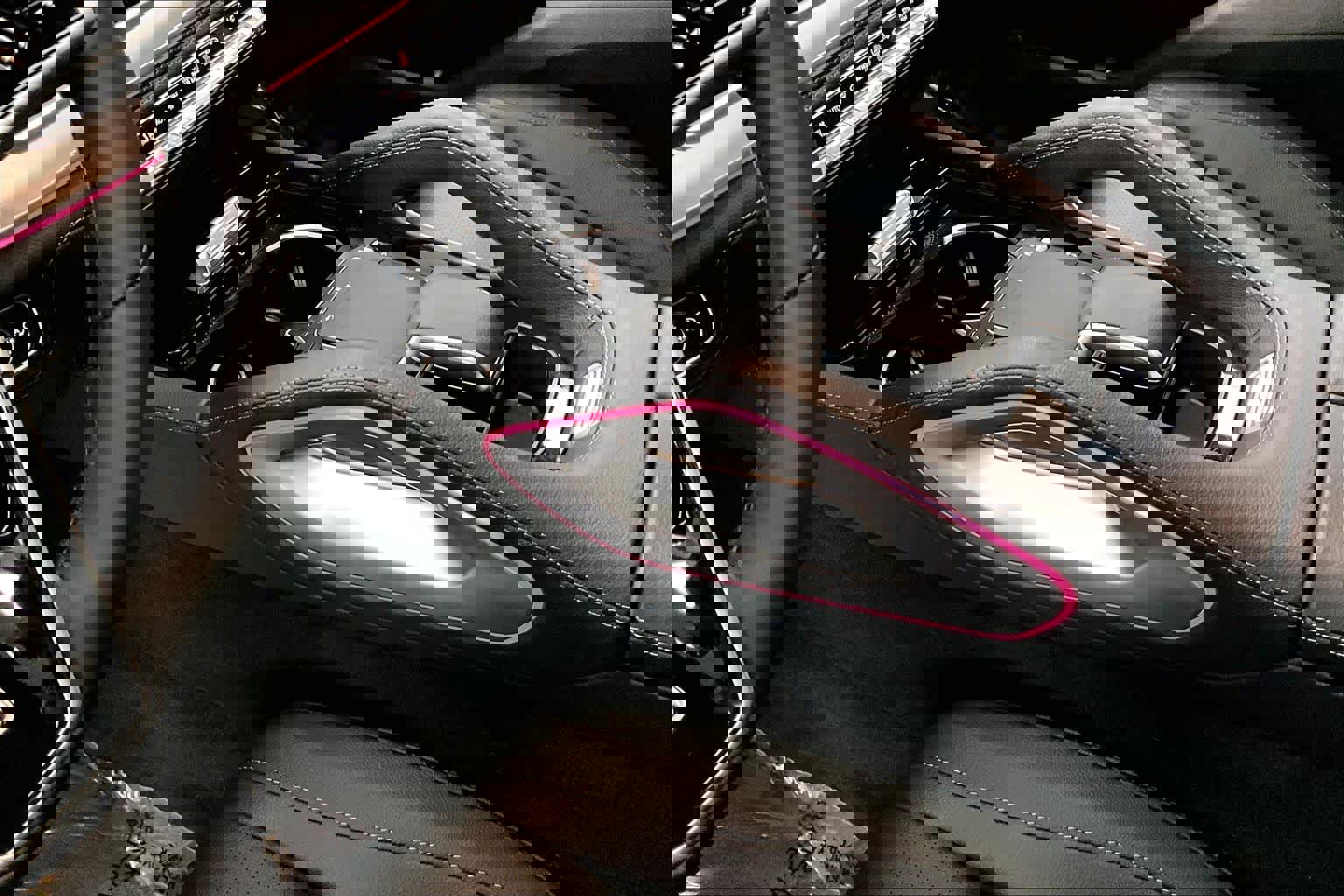 Used 2025 Mercedes-Benz GLE 350 4MATIC image 17