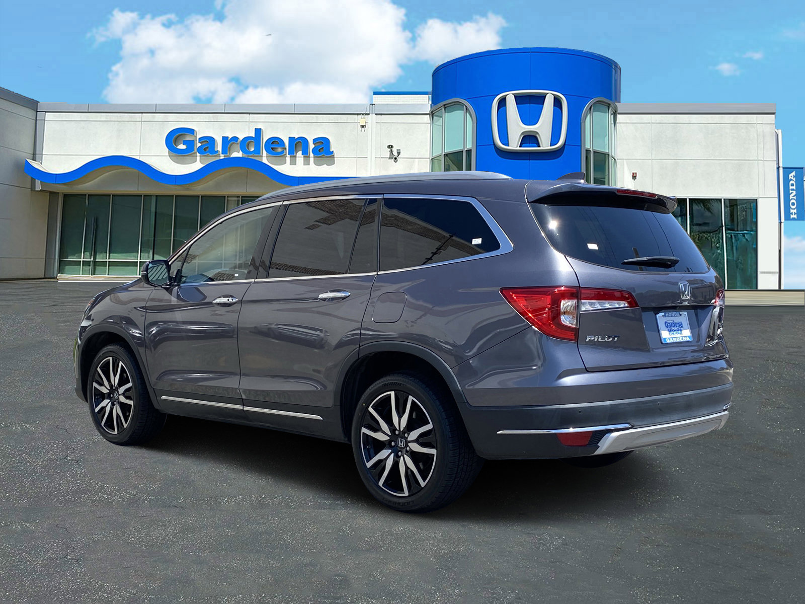 Used 2021 Honda Pilot Touring image 4