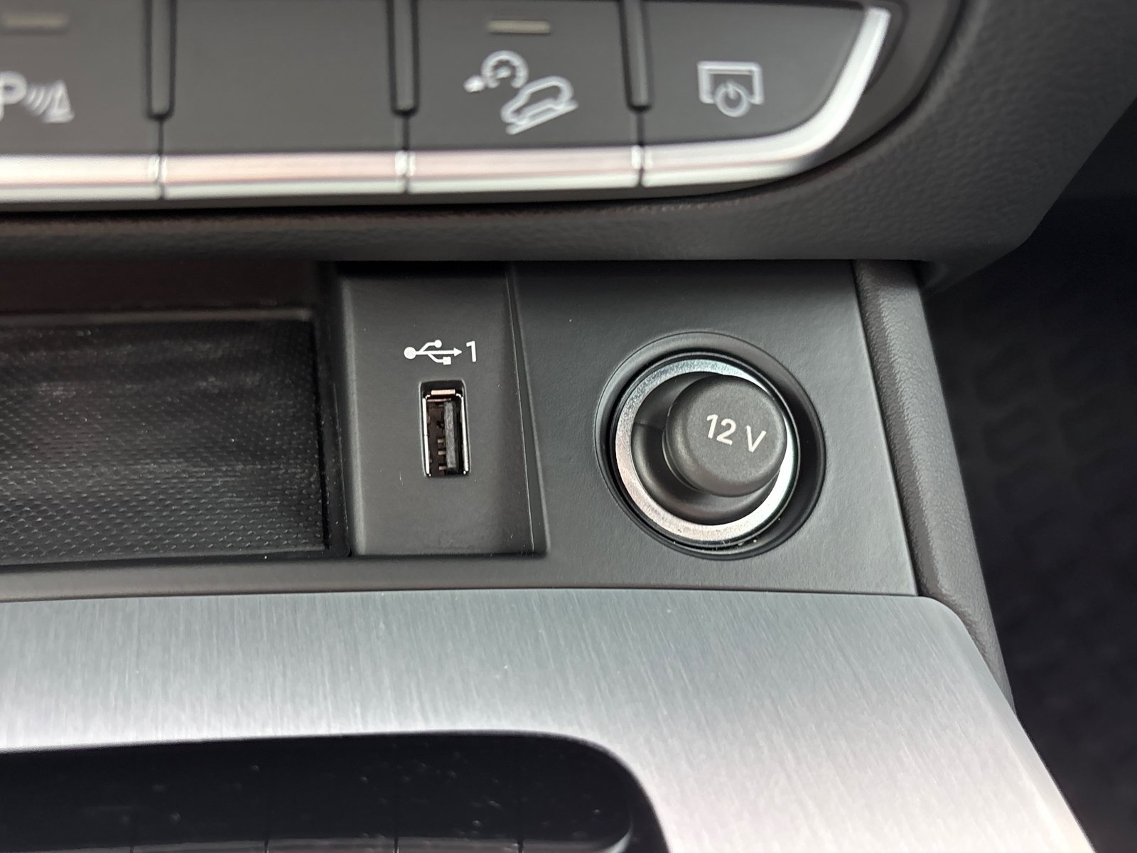 Used 2021 Audi SQ5 Premium Plus w/ Premium Plus Package AWD/4WD image 9