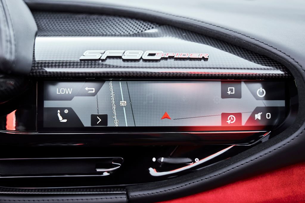 Used 2024 Ferrari SF90 Spider image 72