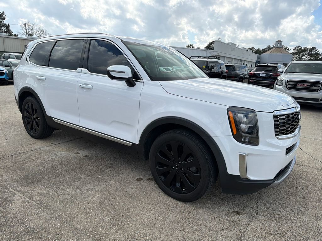 Used 2021 Kia Telluride EX w/ EX Premium Package image 9