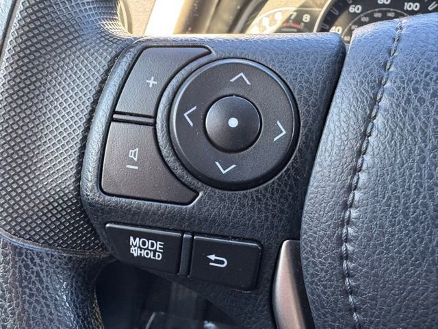 Used 2015 Toyota RAV4 LE image 22