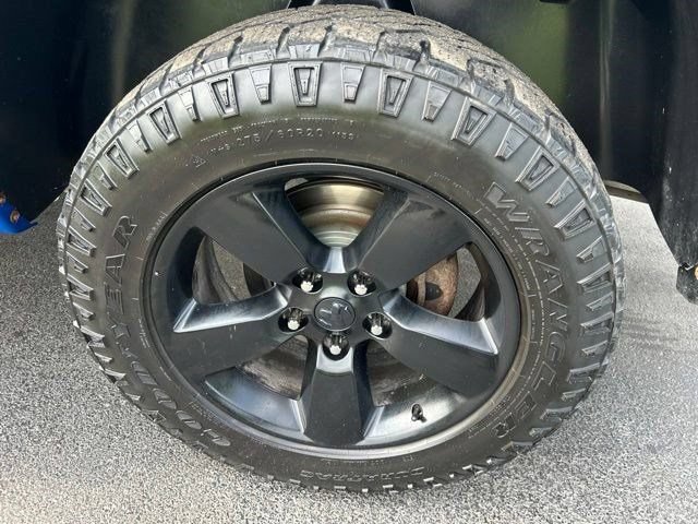 Used 2019 RAM 1500 Express w/ Hydro Blue Sport Package AWD/4WD image 54