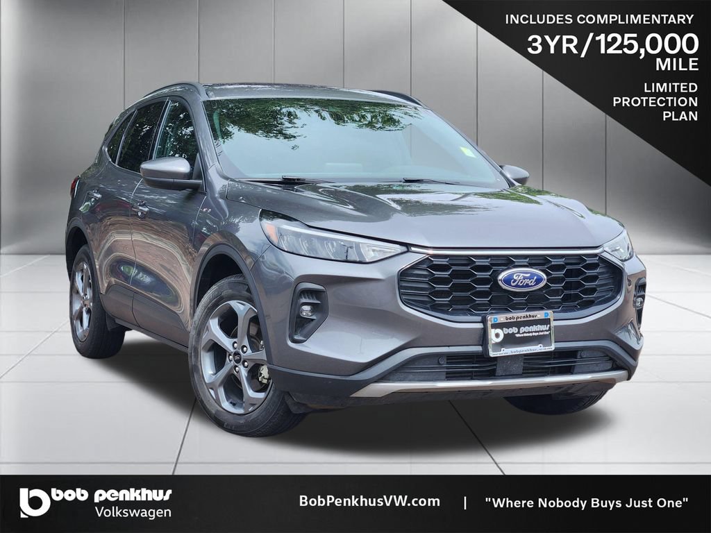 Used 2025 Ford Escape ST-Line Select AWD/4WD 360° Tour
