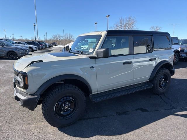 New 2026 Ford Bronco Outer Banks image 5