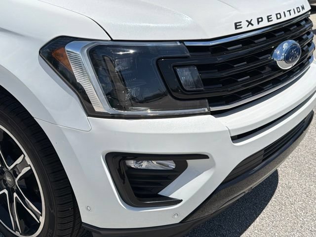 Used 2021 Ford Expedition Limited RWD image 9