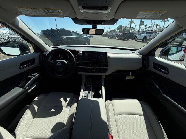 New 2026 Nissan Pathfinder SL FWD image 14