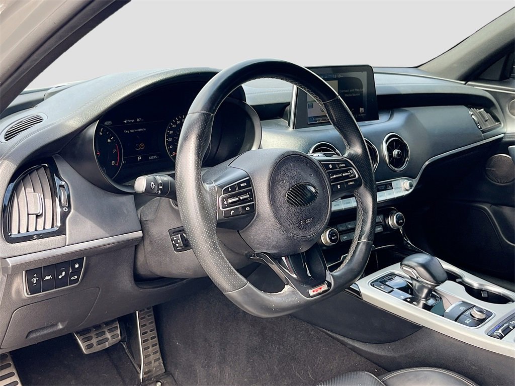 Used 2020 Kia Stinger GT2 image 9