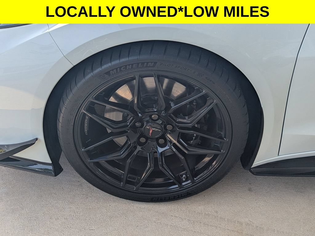 Used 2026 Chevrolet Corvette Z06 RWD image 7